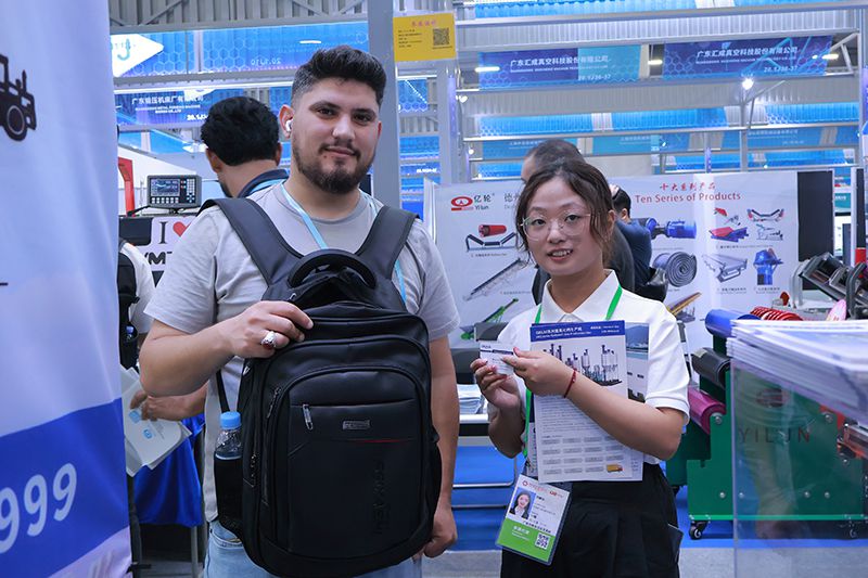 The 138th Canton Fair has come to a successful conclusion - Cronus shone brightly 2 IMG 1676 拷贝